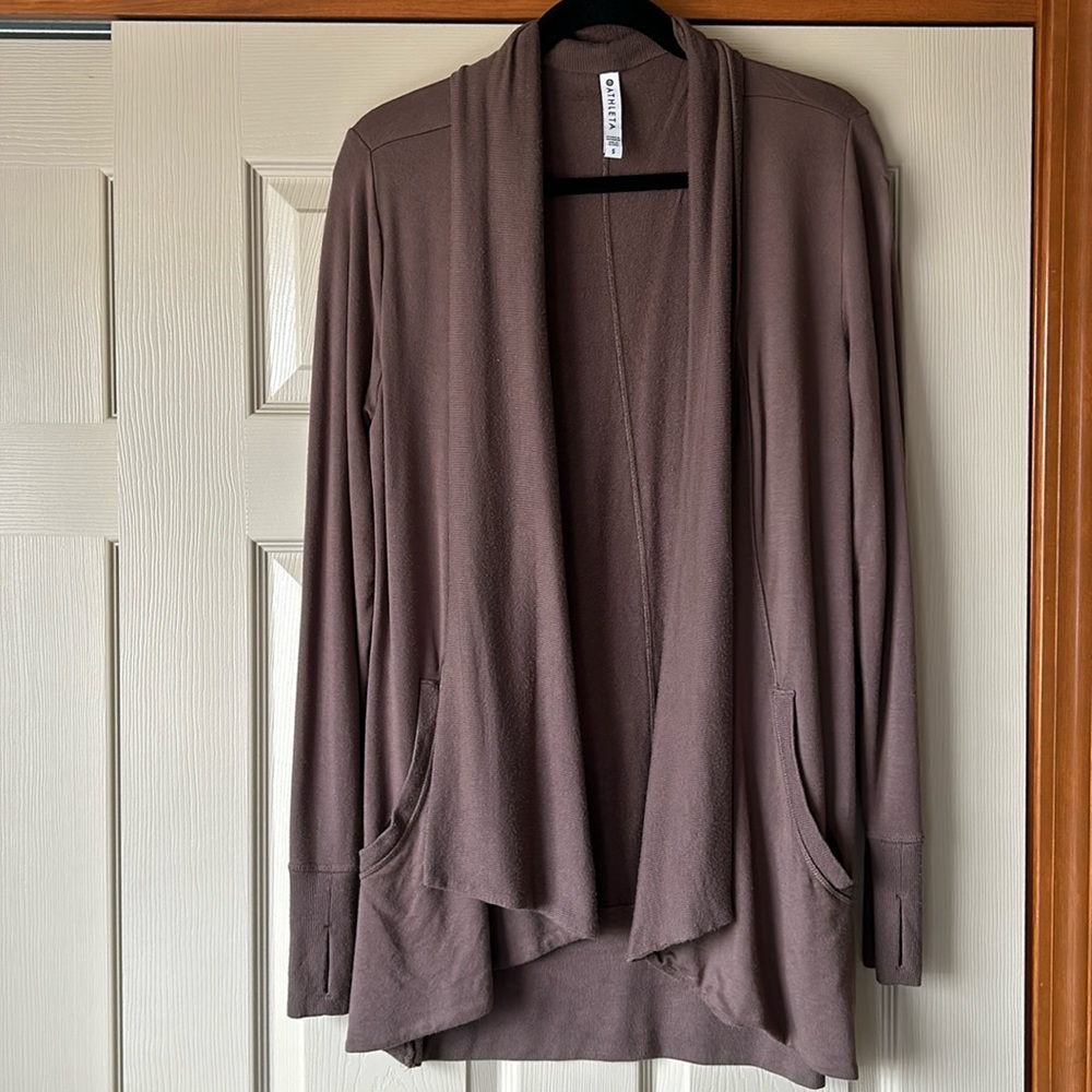 Athleta pranayama wrap
